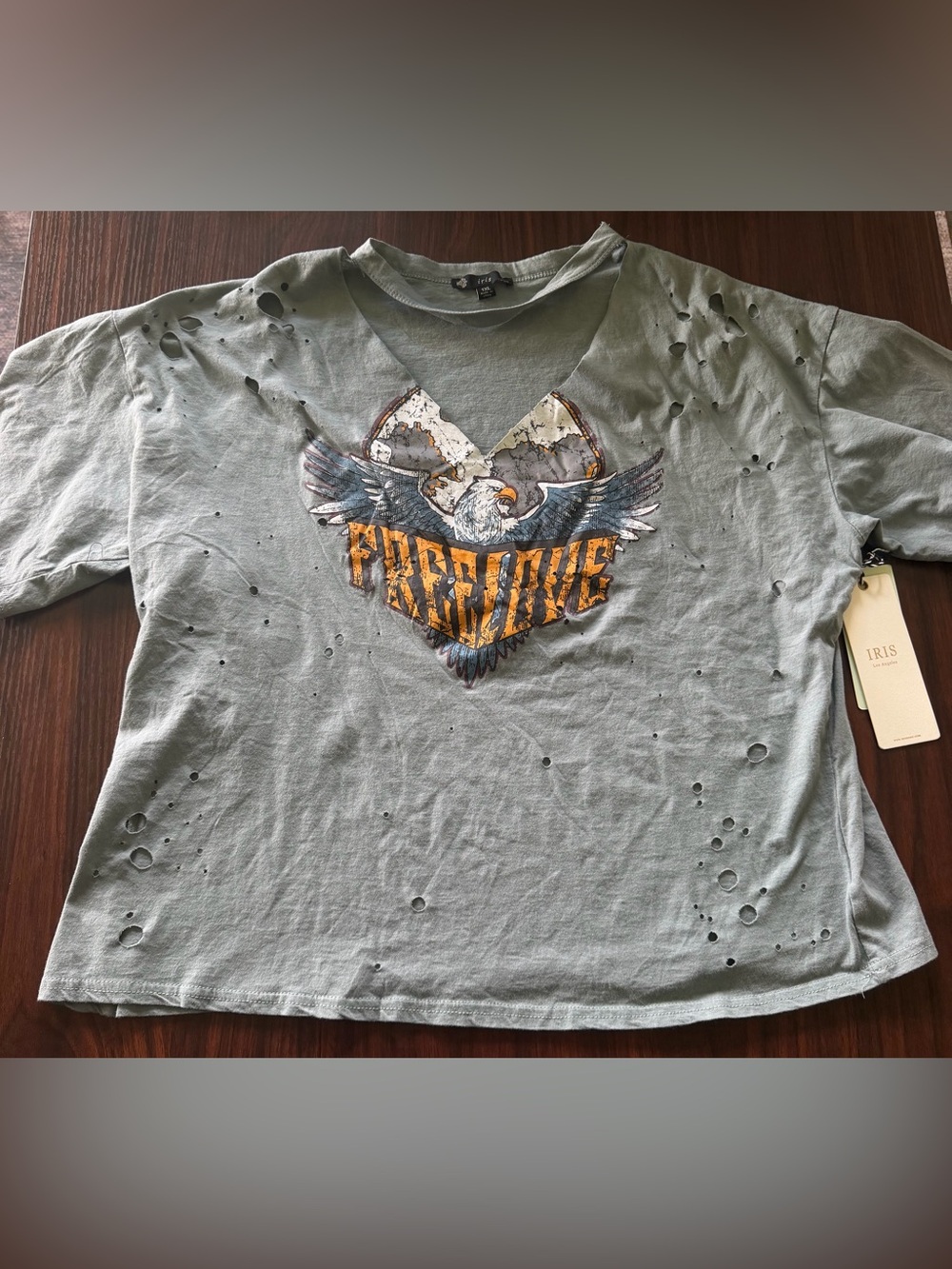 NWT Iris Women’s Sage Greeb Distressed Eagle Graphic Tee